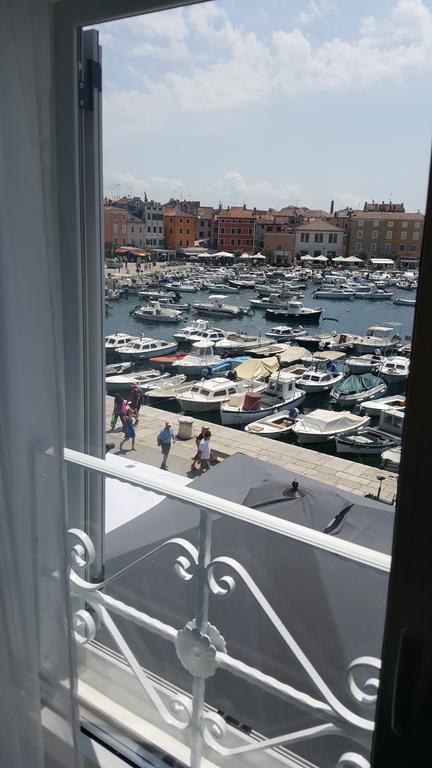 Royal Apartments روفينج المظهر الخارجي الصورة